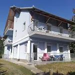 5 Apartment *