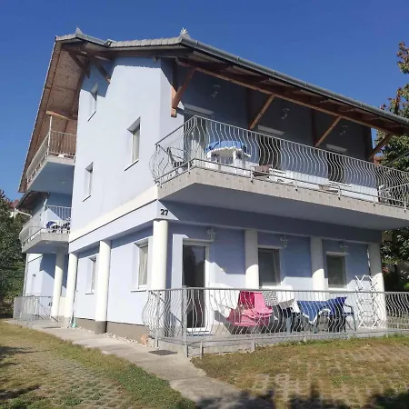 5 Apartment *